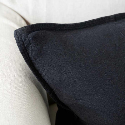 Luca Cushion Black