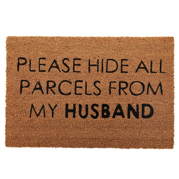 Funny door rug Please hide all parcels from my husband